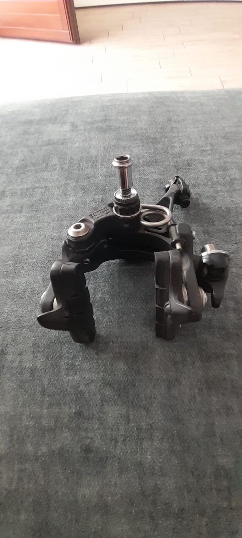 Used Shimano Dura-Ace Brake Caliper bike — image 2 of 5