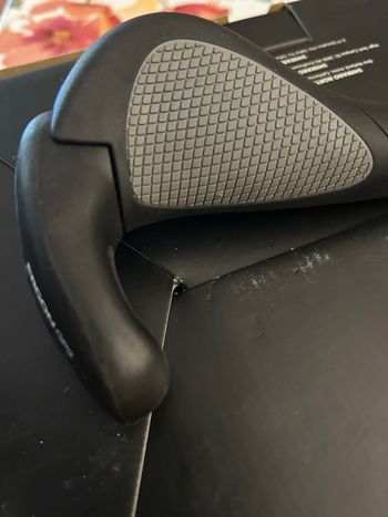Used Ergon GP2 Grips 2021 bike — image 2 of 5