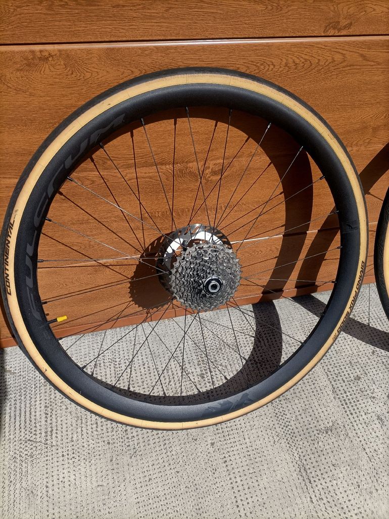 Used Fulcrum 400 DB 2023 bike — image 5 of 9