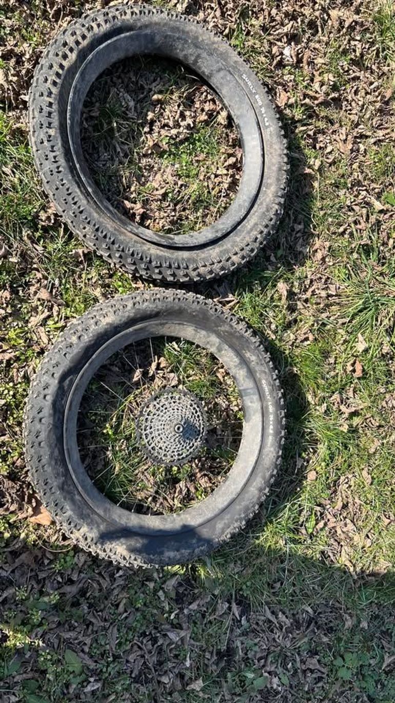 Used Surly 26x4.8 Fat Tire Carbon 100 mm Rim 2024 bike — image 1 of 2