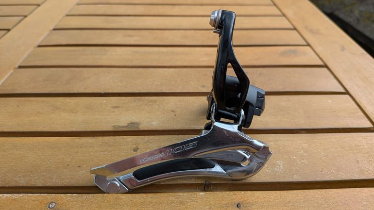 Used Shimano 105 5800 2x11-fach Gruppe 2016 bike — image 7 of 10
