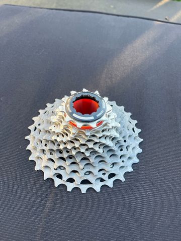 Used Shimano R9200 Cassette 11-30T Drivetrain & Pedals