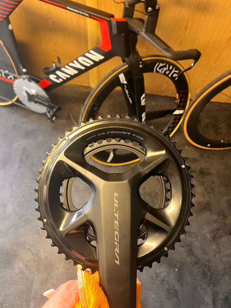 Used Shimano Ultegra Crank 12-speed 52-36 bike — image 4 of 4
