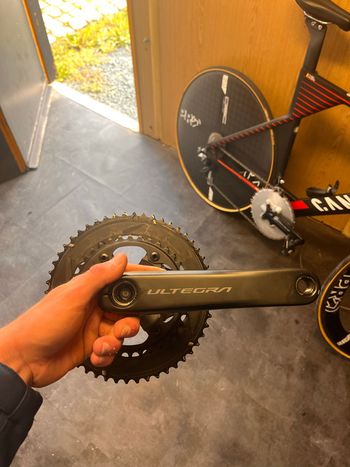 Used Shimano Ultegra Crank 12-speed 52-36 bike — image 2 of 4