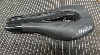 Used Selle Italia WATT Gel Superflow Carbon Saddle 2025 bike