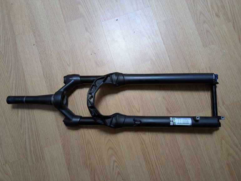 Used Manitou Markhor 29" 100mm Fork 2022 bike — image 5 of 6