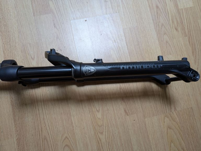 Used Manitou Markhor 29" 100mm Fork 2022 bike — image 6 of 6