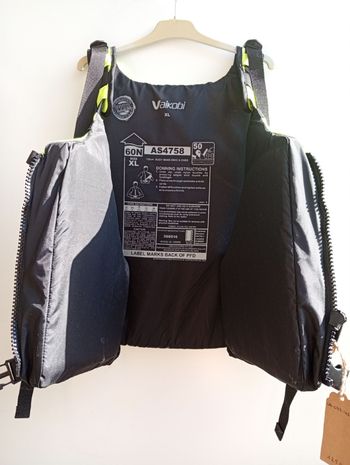 Used Vaikobi Chaleco Salvavidas bike — image 2 of 6