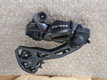 Used Shimano GRX RX825 Di2 12v 2025 bike