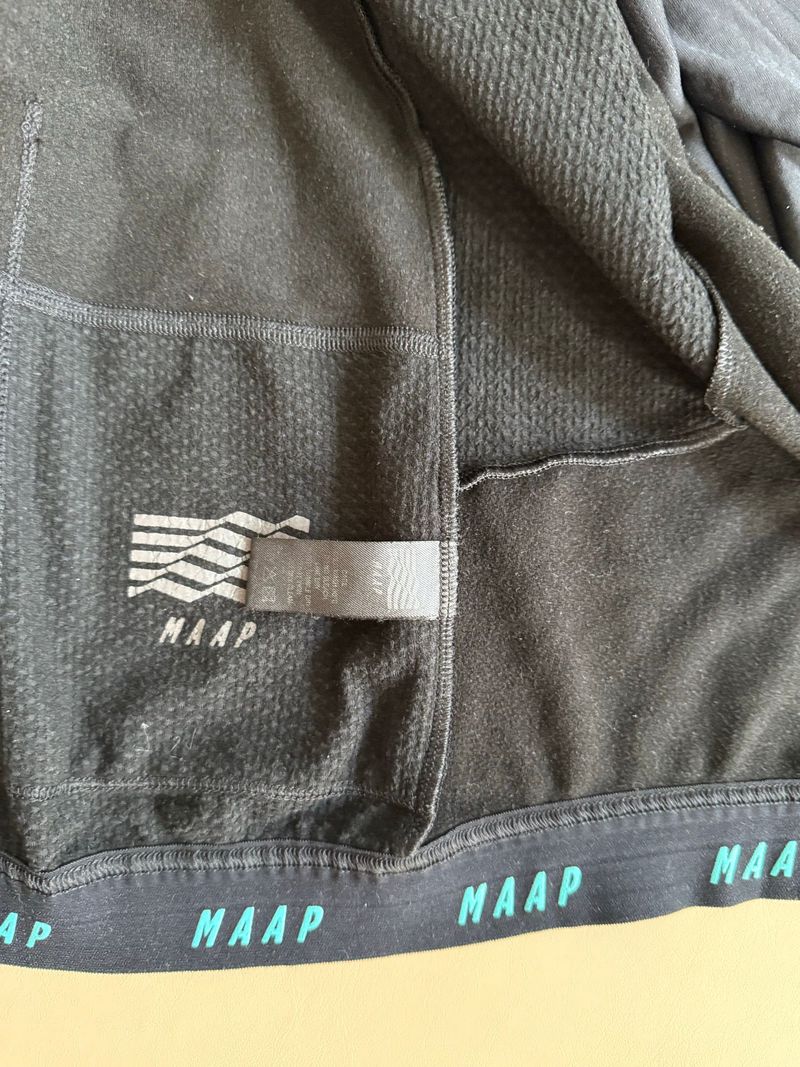 Tweedehands MAAP Force Pro Winter LS Jersey bike — afbeelding 8 van 8
