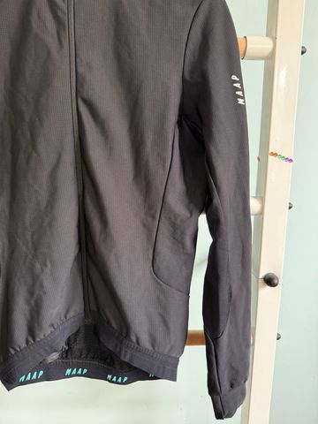 Tweedehands MAAP Force Pro Winter LS Jersey bike — afbeelding 3 van 8