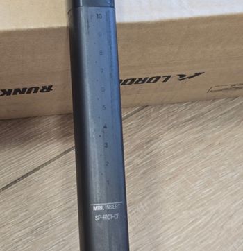 Used Syncros SP-R101-CF 0mm Offs Seatpost 2025 bike — image 3 of 8