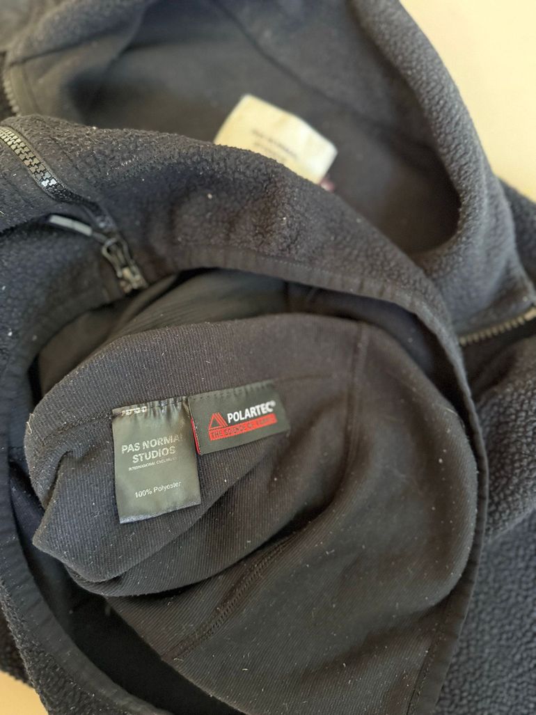 Used Pas Normal Studios Off-Race Fleece Jacket bike — image 6 of 6