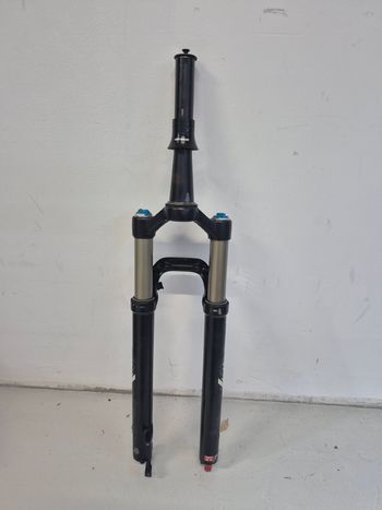 Used Fox Float 32 Performance Series 29er bike — image 2 of 7