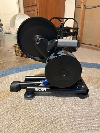 Used Wahoo KICKR Smart Trainer 2023 bike — image 3 of 6