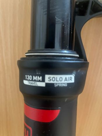 Used RockShox Revelation RC3 29" 130mm bike — image 4 of 6