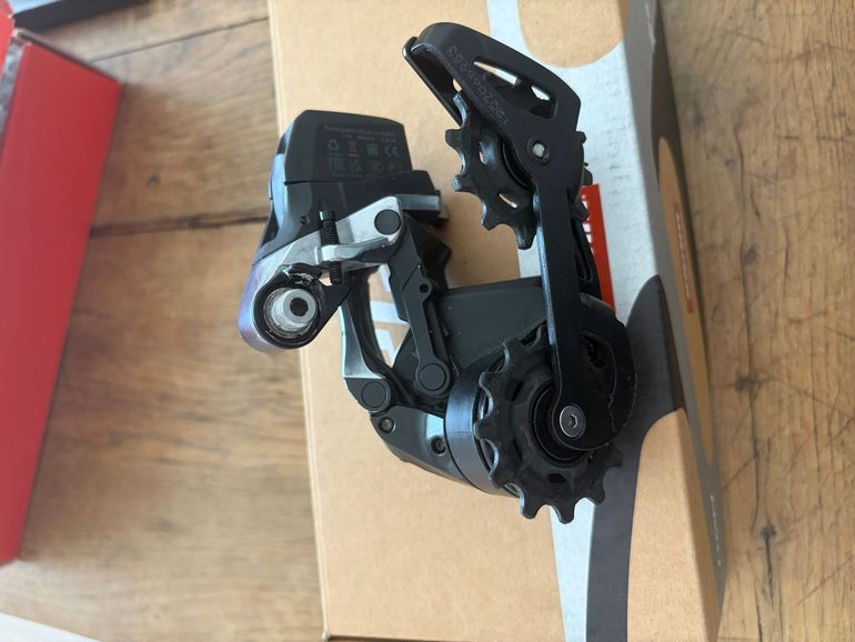 Used Sram Red AXS Rear Derailleur bike — image 3 of 4