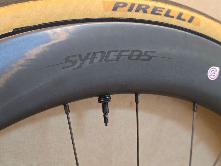 Used Syncros Capital 1.0 Ruedas 2025 bike — image 5 of 11