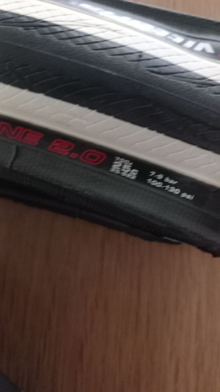 Used Vittoria Rubino Pro Graphene 2.0 2026 bike — image 4 of 5