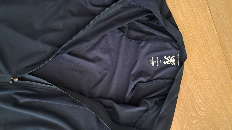 Used Van Rysel Maillot Azul marino talla S 2025 bike — image 4 of 5