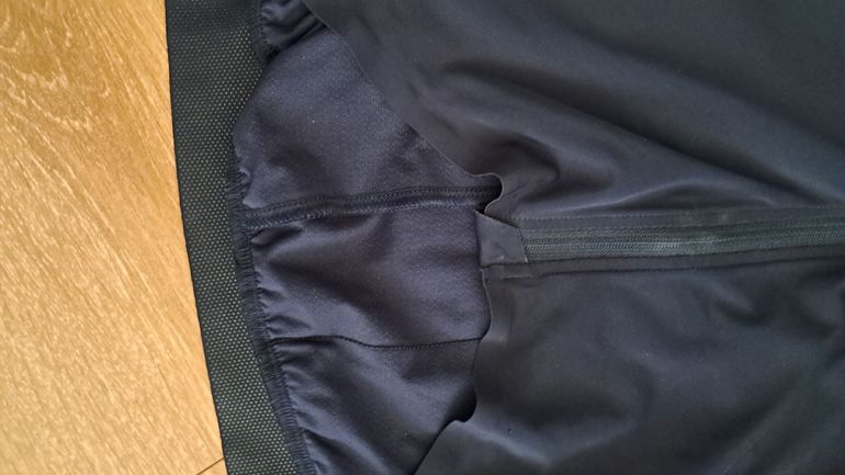 Used Van Rysel Maillot Azul marino talla S 2025 bike — image 5 of 5