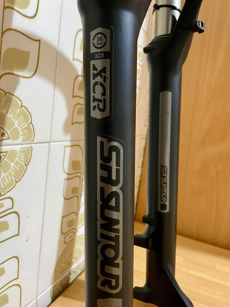 Used Sr Suntour XCR34 Boost bike — image 2 of 4