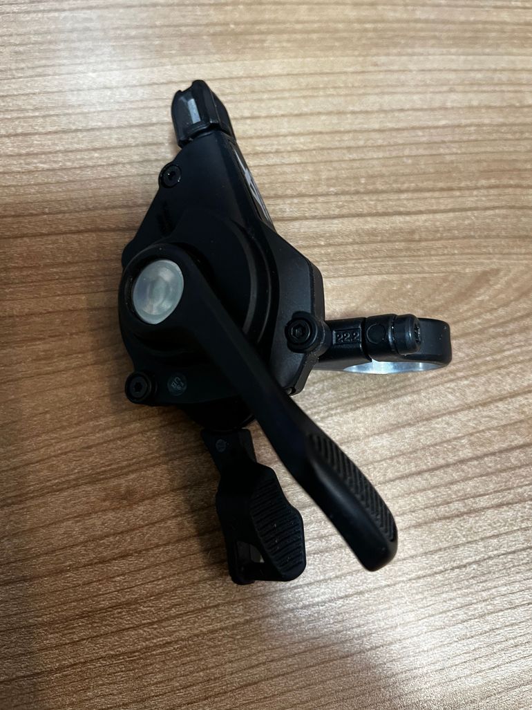 Used Shimano Deore XT RD-M8120-SGS 2023 bike — image 9 of 11