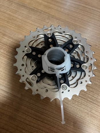 Used Shimano CS-R8101 12-speed 2024 bike — image 5 of 5