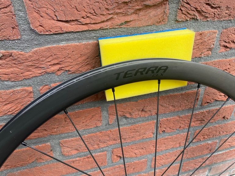 Used Roval Terra CLX ll Wheels 2024 bike — image 12 of 16