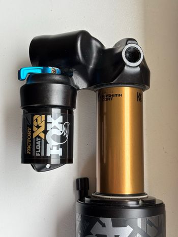 Used Fox FLOAT X2 FACTORY Air Shock bike — image 5 of 5