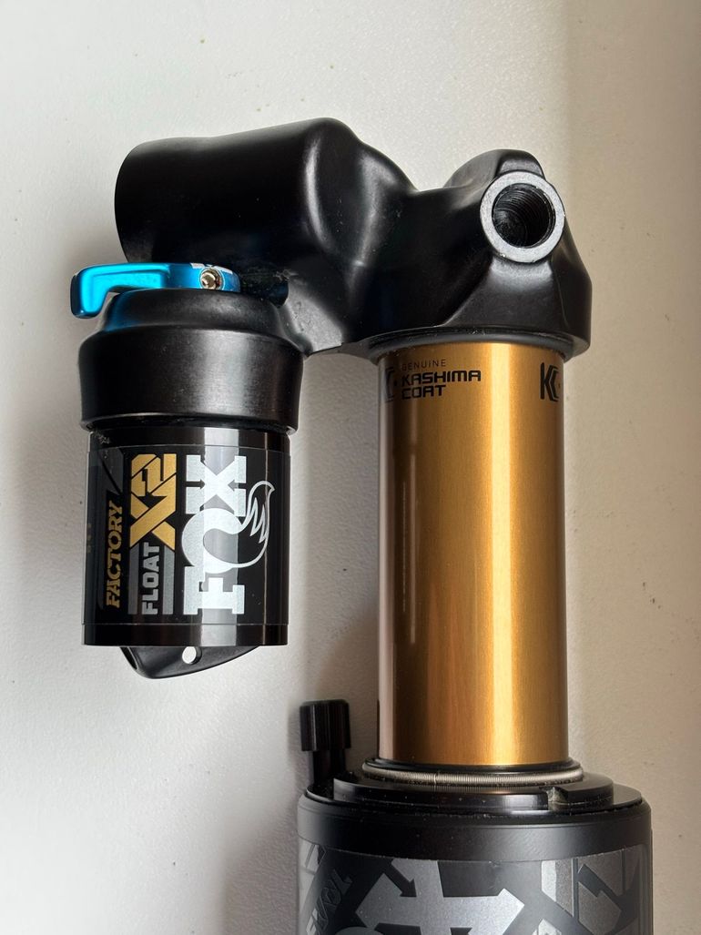 Used Fox FLOAT X2 FACTORY Air Shock bike — image 5 of 5