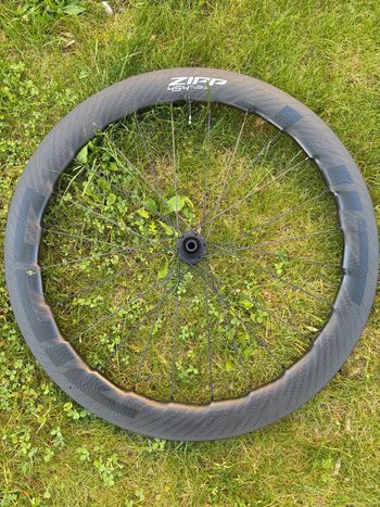 Used Zipp 454 NSW 2024 bike — image 6 of 7
