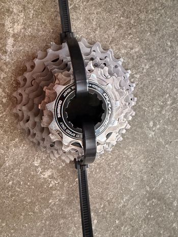 Used Shimano Dura Ace 11 Speed Kassette 11-25 bike — image 2 of 5