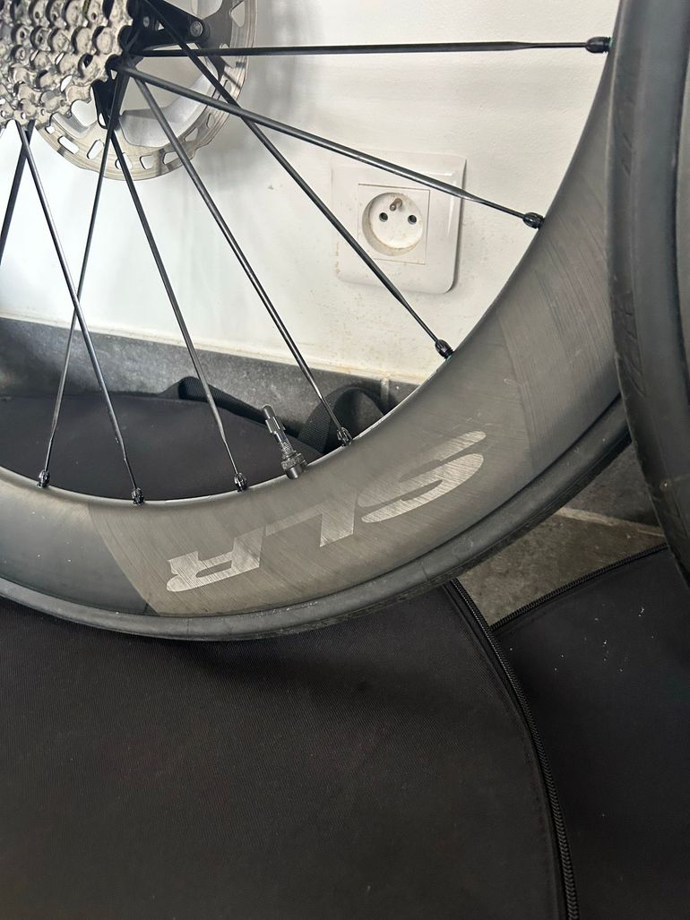 Used Mavic Cosmic SLR 2024 bike — image 5 of 6