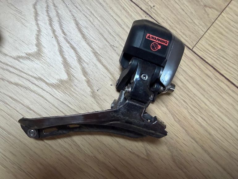 Used Shimano Dura-Ace Di2 9070 Time Trial Groupset bike — image 12 of 24