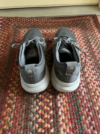 Used Asics Gel-Kayano 33 2025 bike — image 3 of 4