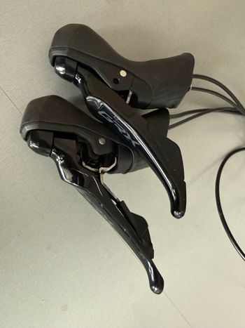 Used Shimano GRX 400 bike — image 8 of 11