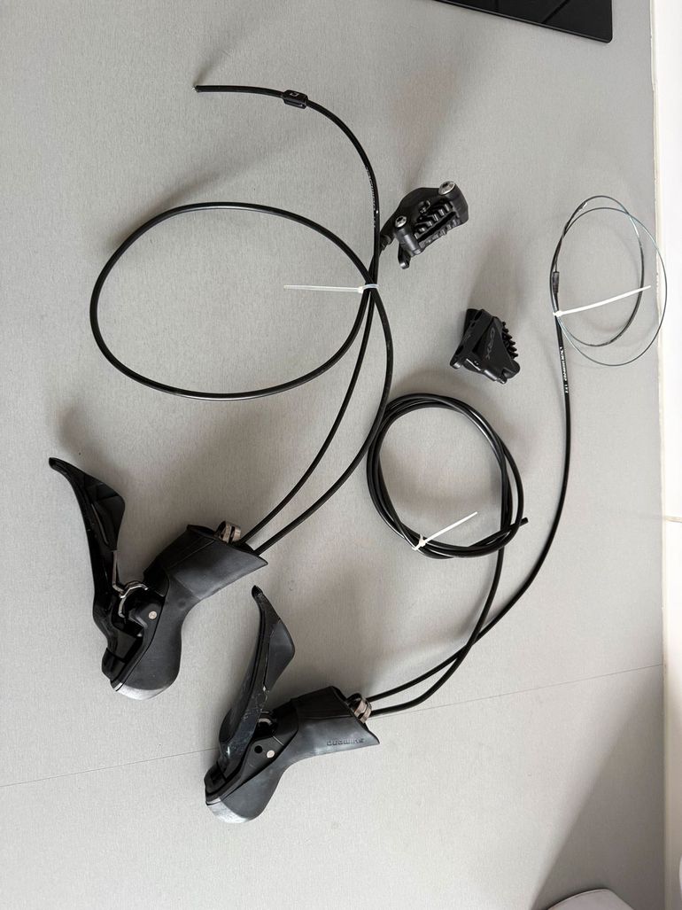 Used Shimano GRX 400 bike — image 7 of 11