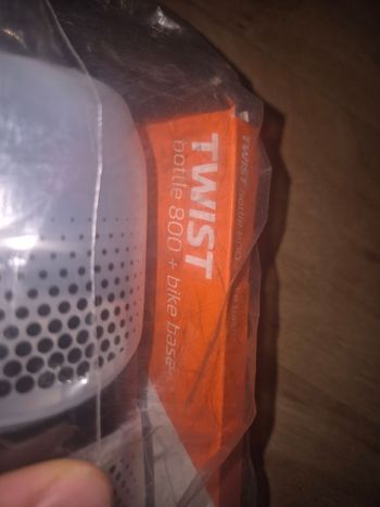 Used Fidlock Twist Bottle 800 bike — image 2 of 2