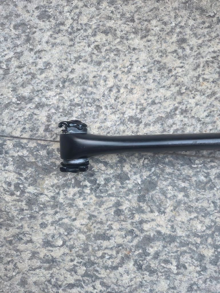 Used S-Works Tarmac SL7 Seatpost 20 mm setback 300 mm lenght bike — image 6 of 12