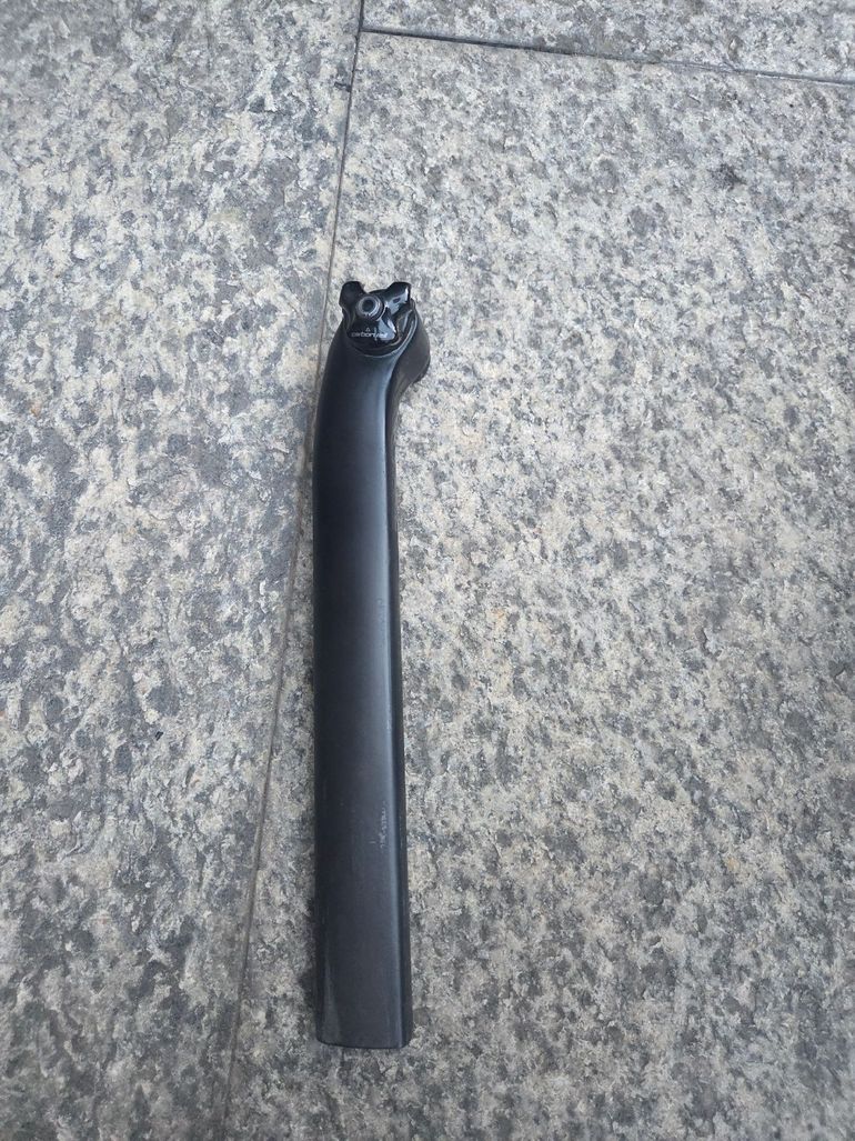 Used S-Works Tarmac SL7 Seatpost 20 mm setback 300 mm lenght bike — image 9 of 12