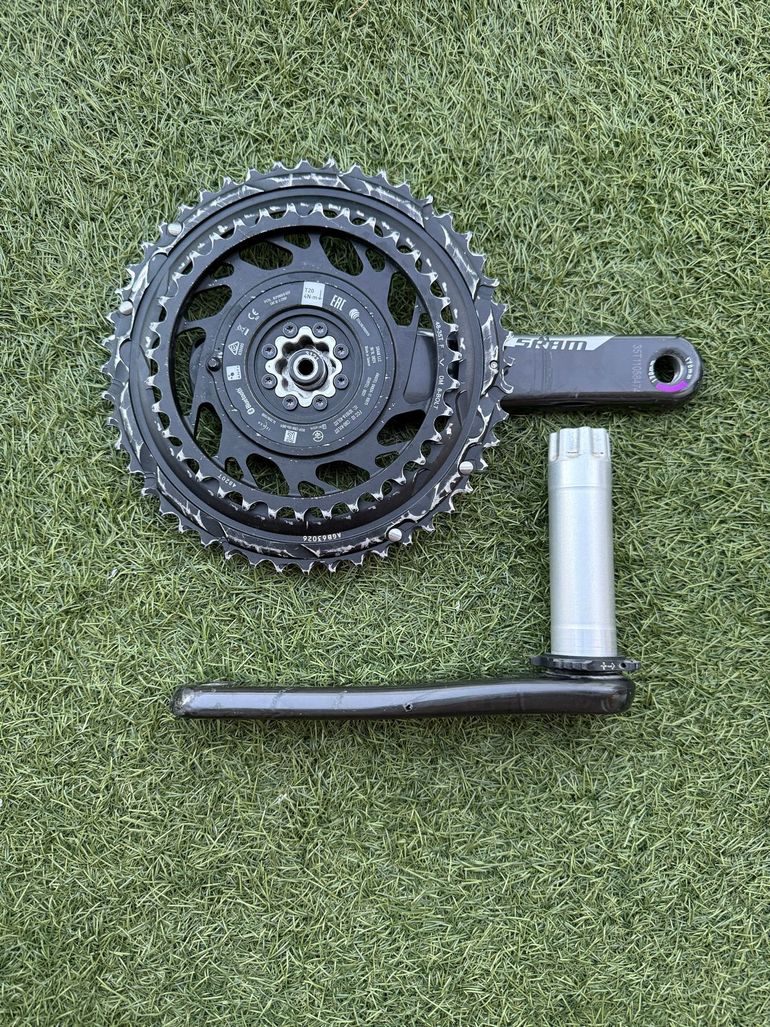 Used Quarq Red Etap Axs 2025 bike — image 2 of 8