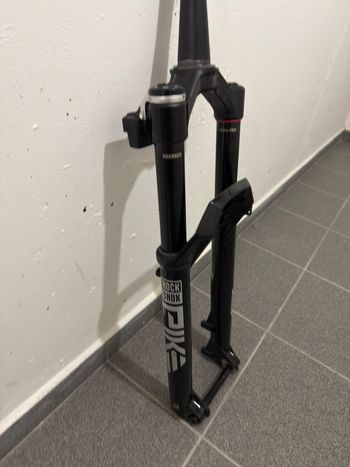 Used RockShox Pike Ultimate Flight Attendant 140mm 2025 bike