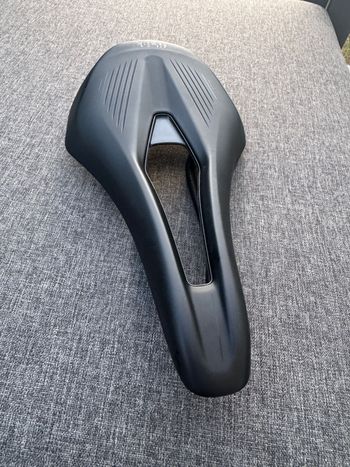 Used Fizik Vento 140mm 2024 bike