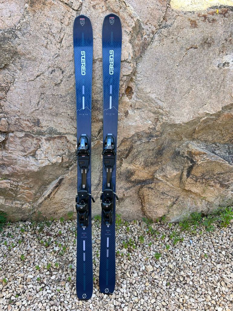 Used STEREO Piste V4 Premium 168 cm Ski 2025 bike — image 1 of 8