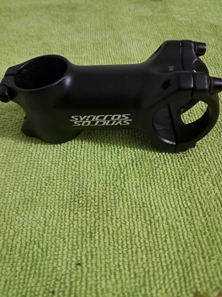 Used Syncros 31.8 2025 bike — image 2 of 8