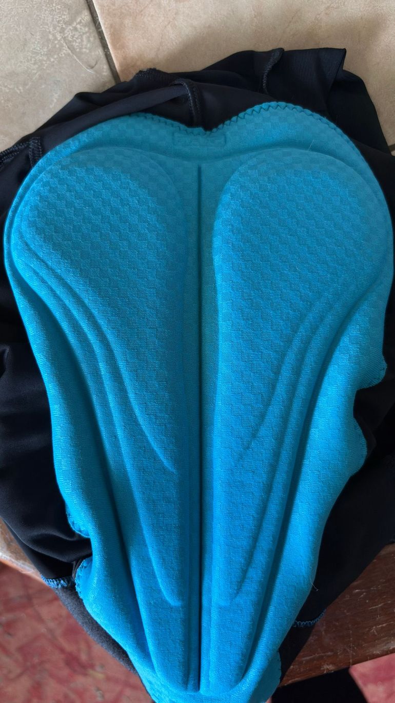 Used Gorewear C5 Opti Bib Shorts+ bike — image 3 of 9