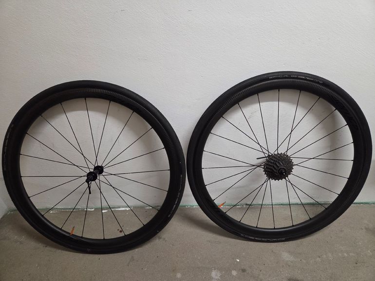 Used Aerycs Aero WT 35 2024 bike — image 1 of 6