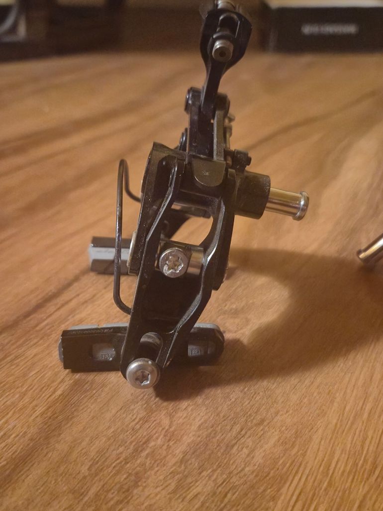 Used Cane Creek eeBrakes Gen 4 Center Mount Brakeset Rim Brake Calipers 176g 2018 bike — image 6 of 12