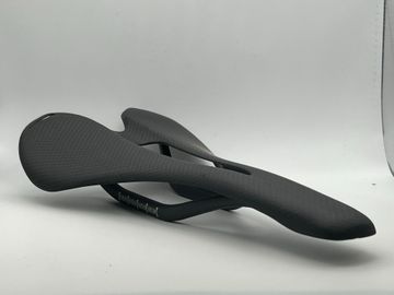 Gfc Sattel 2025 bike d'occasion — image 4 sur 5
